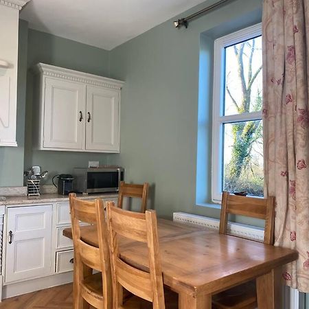 Ballea Farmhouse Cork Extérieur photo